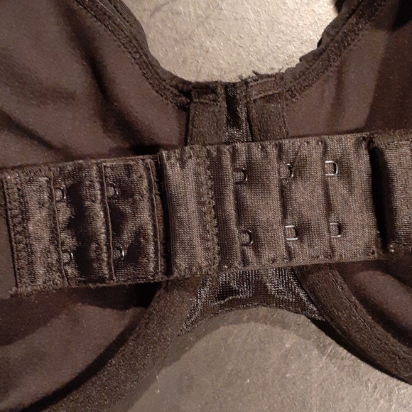 Wacoal Black Bra with extender NWOT  38D - Picture 2 of 4